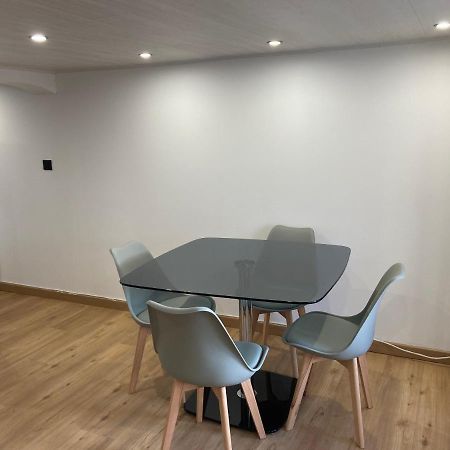 Appartement Chaleureux Proche Centre Clermont-Ferrand Exterior photo
